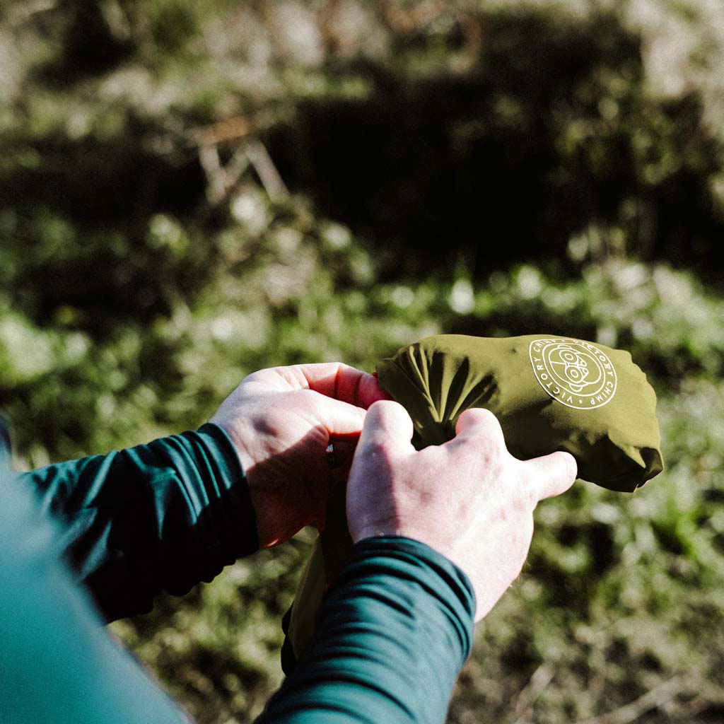 Signature Packable Wind Jacket (Olive Green)